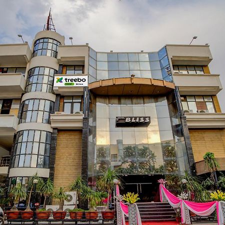 Hotel Treebo Bliss à Jaipur Extérieur photo
