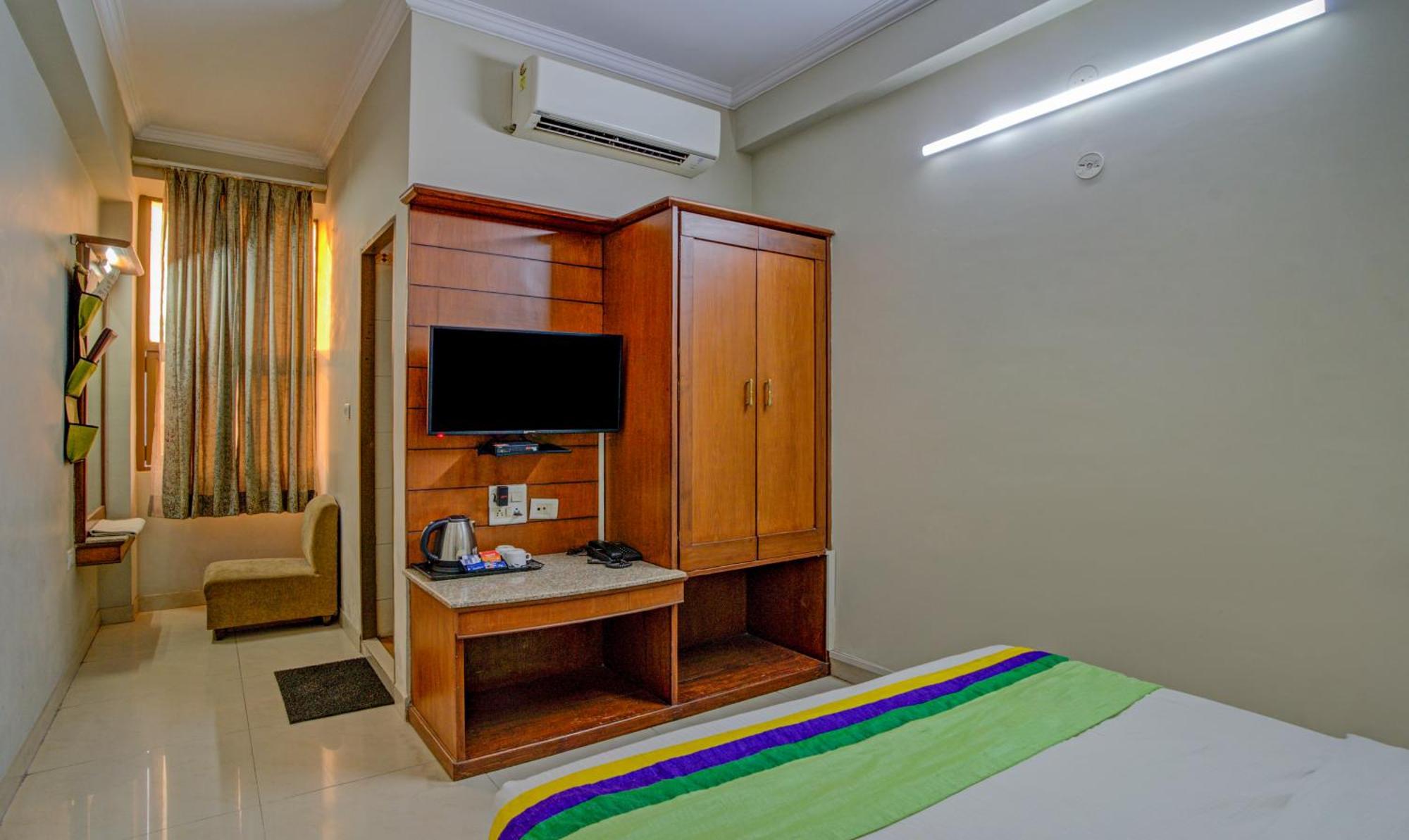 Hotel Treebo Bliss à Jaipur Extérieur photo