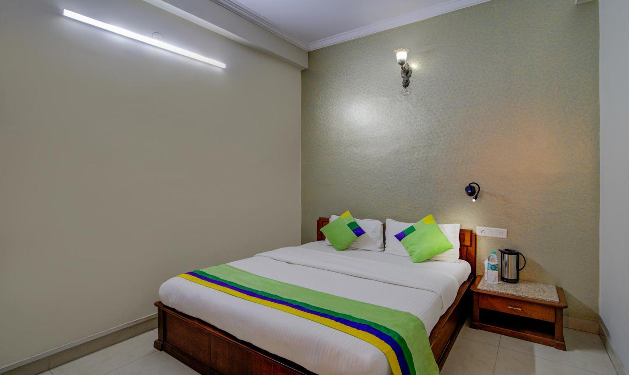 Hotel Treebo Bliss à Jaipur Extérieur photo