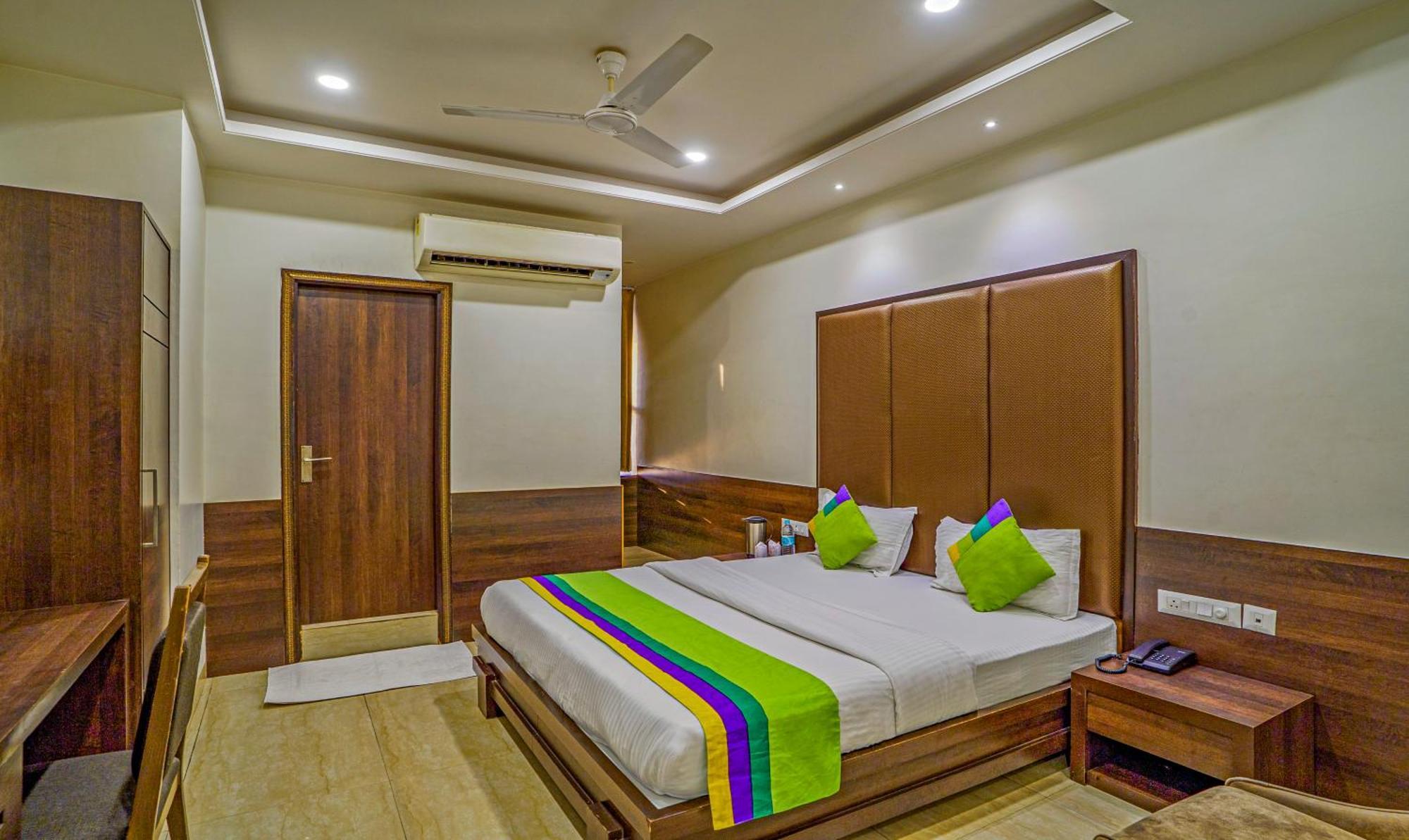 Hotel Treebo Bliss à Jaipur Extérieur photo
